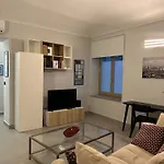 La Casa Di Silvio Ai Giardini Reali
